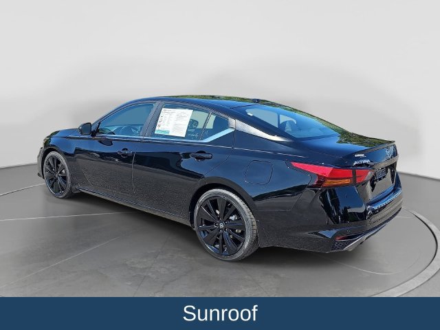 Used 2020 Nissan Altima 2.5 SR w/ Premium Package FWD image 6