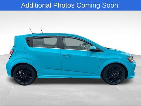 Used 2020 Chevrolet Sonic Premier w/ Driver Confidence Package FWD image 8