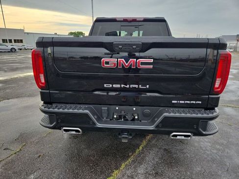 Used 2024 GMC Sierra 1500 Denali w/ Denali Reserve Package AWD/4WD image 8