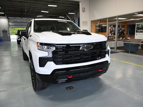 New 2026 Chevrolet Silverado 1500 LT Trail Boss w/ LT Trail Boss Premium Package AWD/4WD image 3