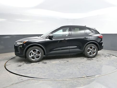 Used 2025 Ford Escape ST-Line AWD/4WD image 6