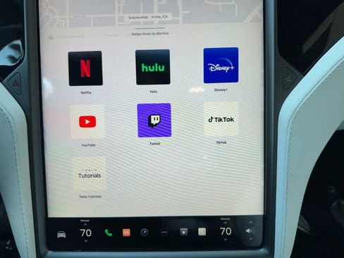 Used 2021 Tesla Model X Long Range AWD/4WD image 29
