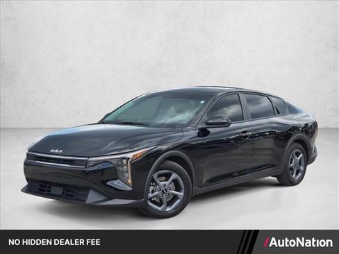 Used 2025 Kia K4 FWD image 1