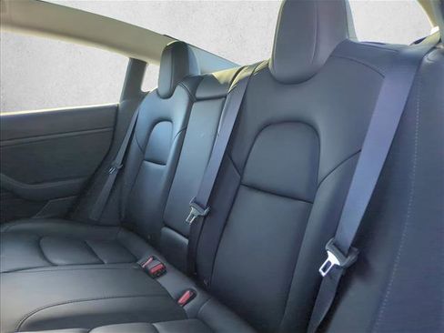 Used 2020 Tesla Model 3 Long Range image 21