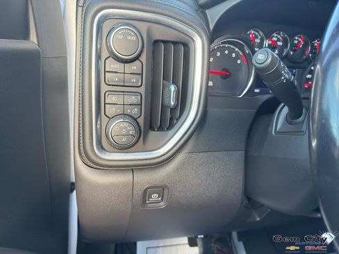 Used 2021 Chevrolet Silverado 1500 LTZ image 25