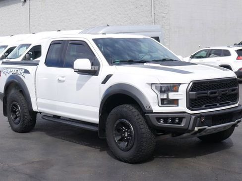 Used 2017 Ford F150 Raptor w/ Equipment Group 802A Luxury image 8