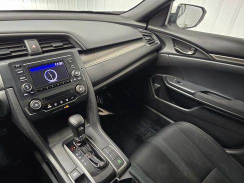 Used 2017 Honda Civic Sport image 26