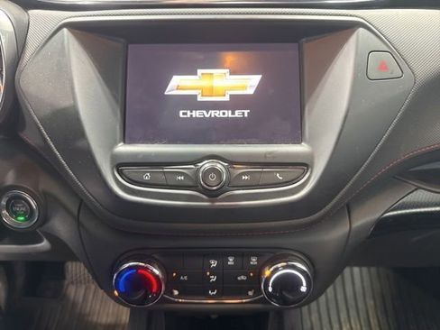 Used 2022 Chevrolet TrailBlazer RS FWD image 15
