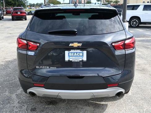 Used 2022 Chevrolet Blazer LT image 4