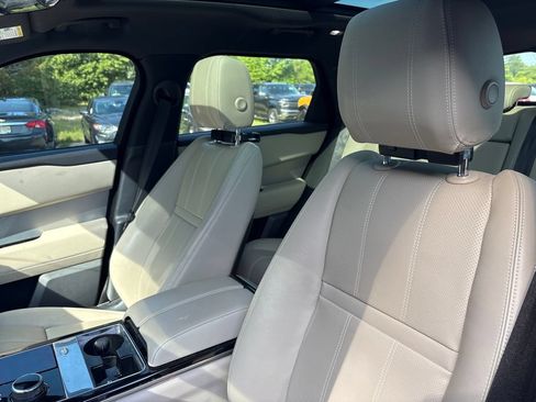 Used 2020 Land Rover Range Rover Velar R-Dynamic S AWD/4WD image 7