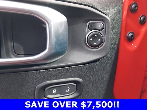 New 2025 Jeep Gladiator Sport image 27