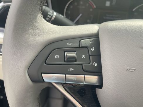 Used 2024 Cadillac XT6 Premium Luxury w/ LPO, Floor Liner Package AWD/4WD image 20