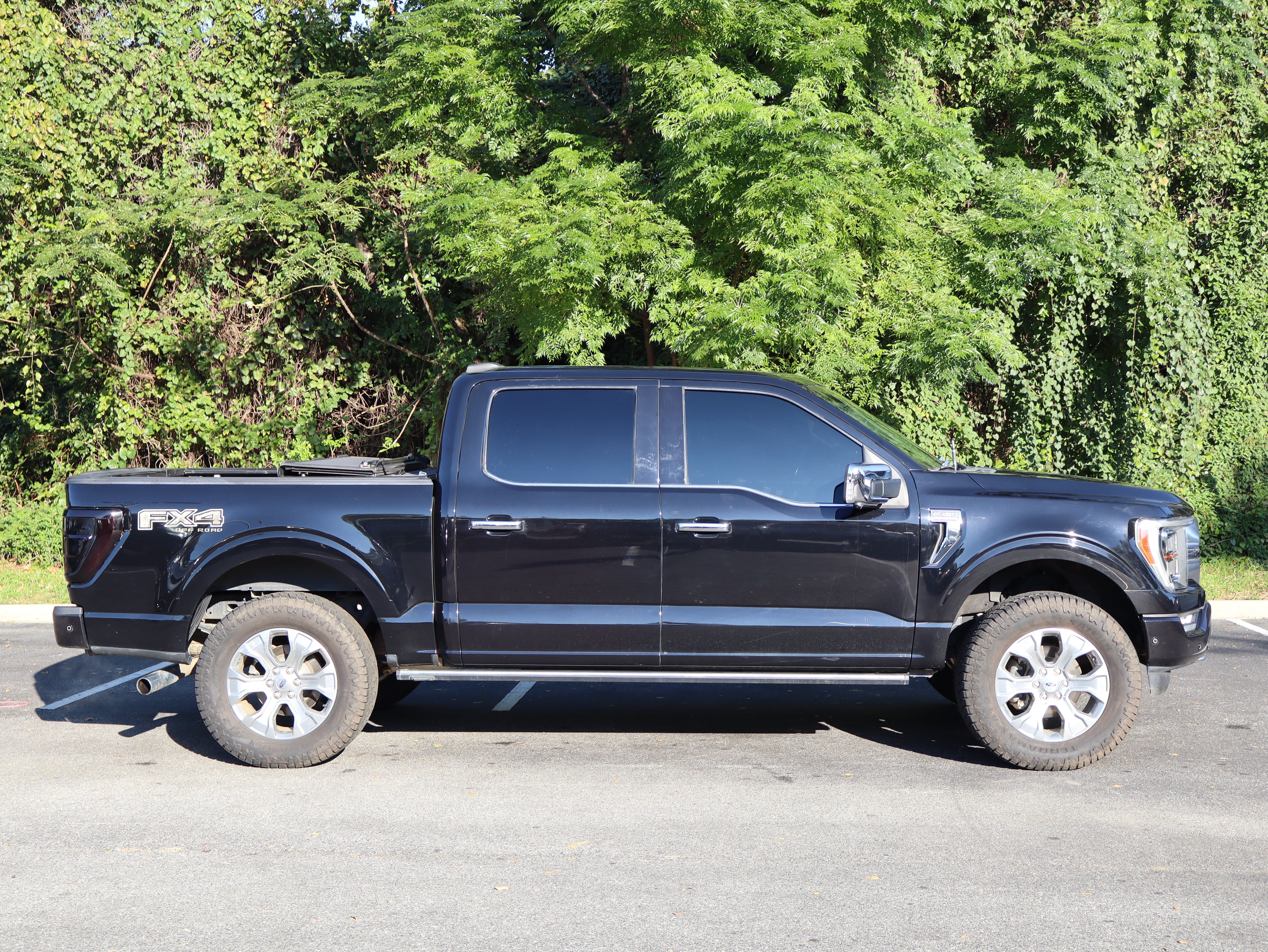 Used 2021 Ford F150 Platinum w/ Equipment Group 701A High AWD/4WD image 10