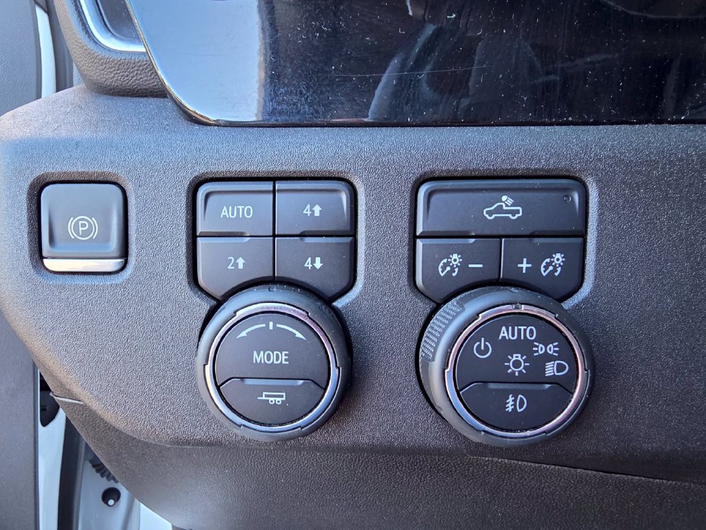 Used 2025 GMC Sierra 1500 Denali AWD/4WD image 30