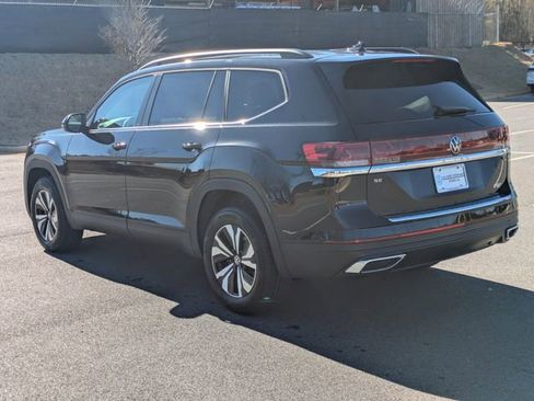 New 2026 Volkswagen Atlas SE FWD image 6