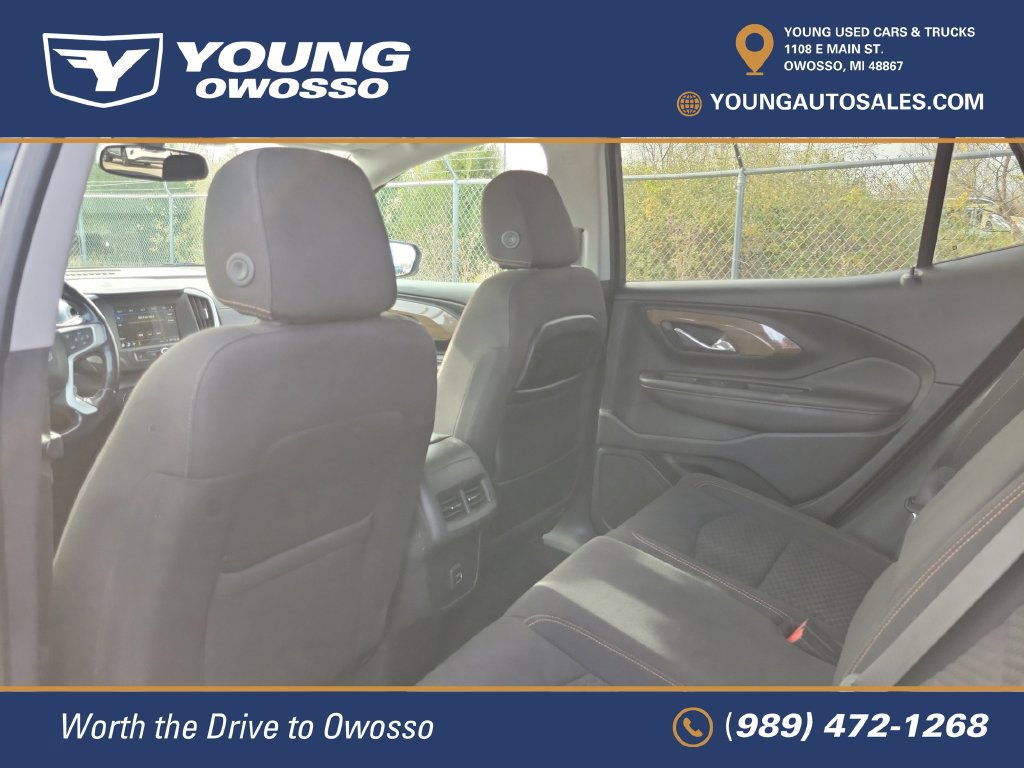 Used 2019 GMC Terrain SLE w/ Driver Convenience Package FWD image 30