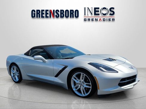 Used 2019 Chevrolet Corvette Stingray Convertible w/ 2LT Preferred Equipment Group RWD image 7