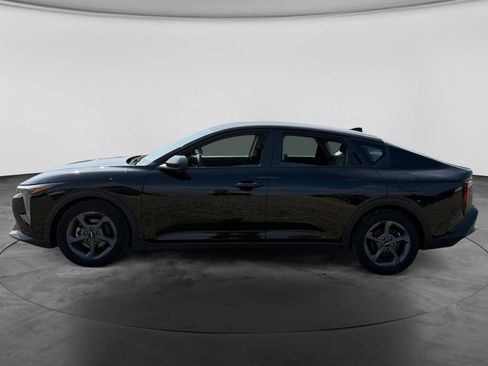 Used 2025 Kia K4 FWD image 5