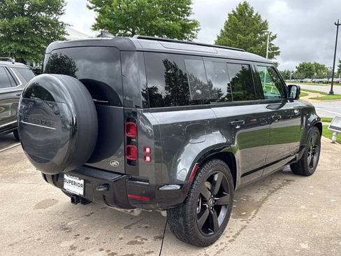 Used 2023 Land Rover Defender 110 X-Dynamic SE AWD/4WD image 3