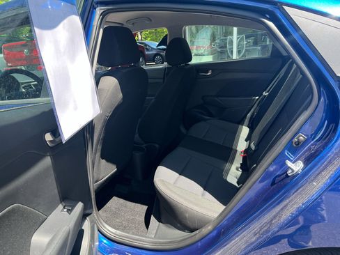 Used 2022 Hyundai Accent SE w/ Cargo Package image 10