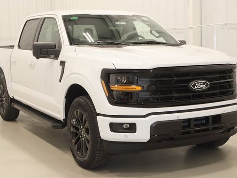 New 2025 Ford F150 XLT w/ Equipment Group 302A MID image 2