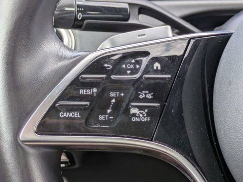 Used 2025 Mercedes-Benz E 350 Sedan image 25