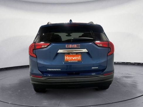 Certified 2020 GMC Terrain SLE w/ Driver Convenience Package AWD/4WD image 8