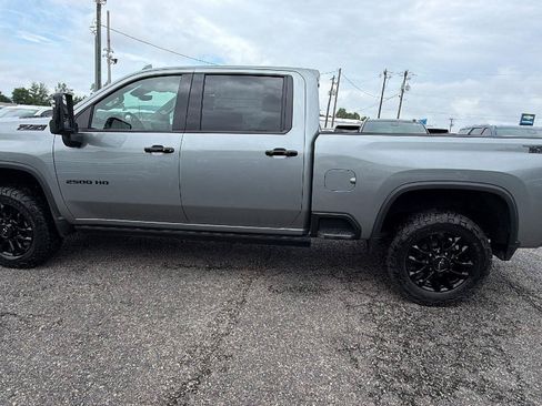 New 2026 Chevrolet Silverado 2500 LTZ w/ Trail Boss Package AWD/4WD image 13
