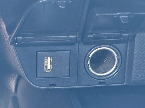 Used 2023 Toyota Camry SE FWD image 24