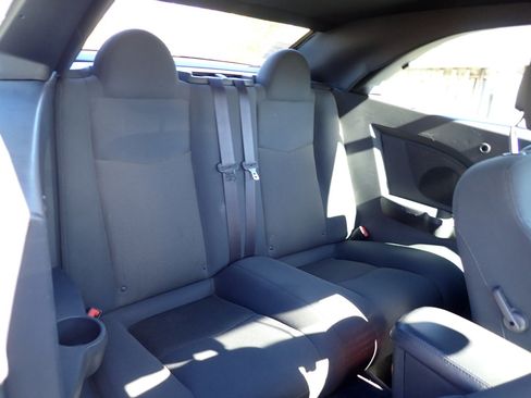 Used 2010 Chrysler Sebring Touring image 7