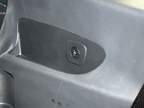 New 2026 Ford Explorer ST-Line w/ ST-Line Street Pack image 14