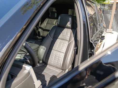 Used 2026 Cadillac Escalade V AWD/4WD image 43