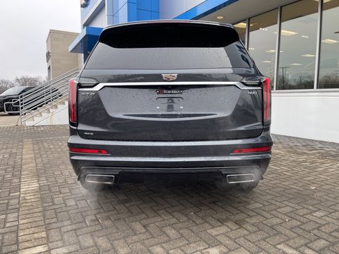 Used 2023 Cadillac XT6 Sport w/ Technology Package image 4