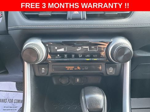Used 2020 Toyota RAV4 LE w/ All Weather Liner Package AWD/4WD image 20