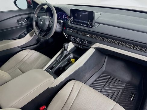 Used 2024 Honda Accord EX image 37