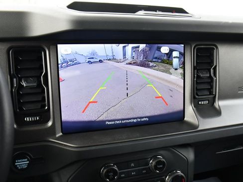 Used 2025 Ford Bronco Big Bend image 25