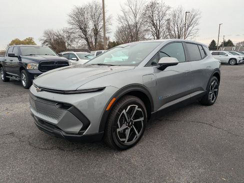 New 2026 Chevrolet Equinox EV LT FWD image 7