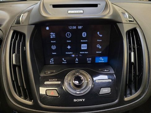 Used 2017 Ford Escape Titanium FWD image 25