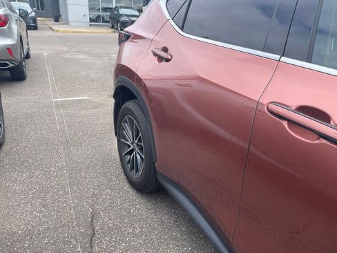 Used 2025 Lexus NX 350 AWD w/ Accessory Package (2T) image 40