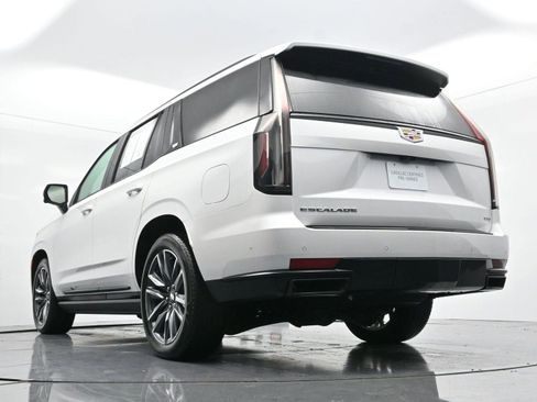 Certified 2024 Cadillac Escalade Sport Platinum w/ LPO, Floor Liner Package image 59