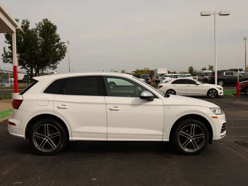 Used 2018 Audi SQ5 Premium Plus w/ Navigation Package AWD/4WD image 4
