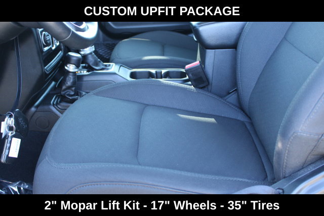 Used 2023 Jeep Gladiator Sport AWD/4WD image 46