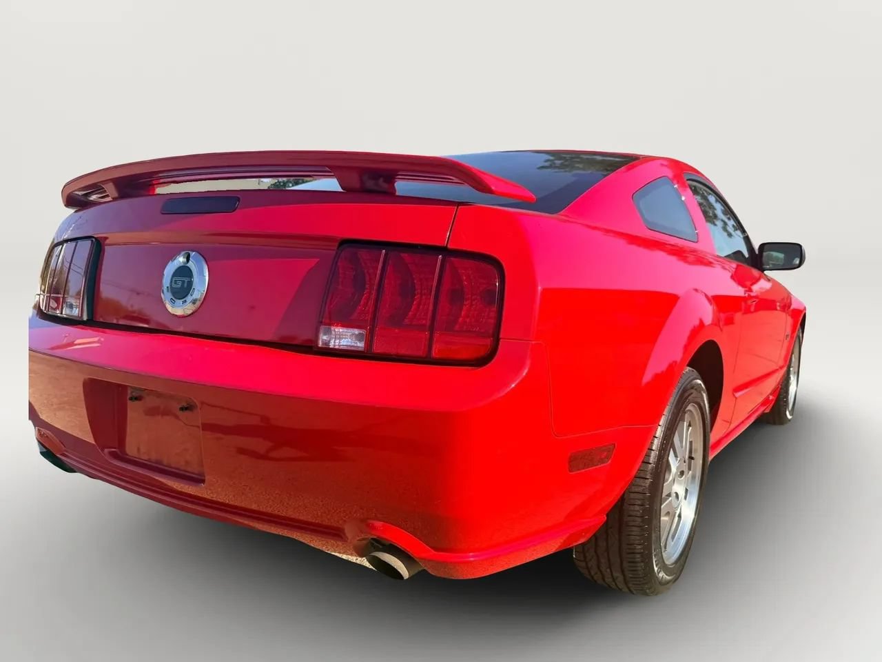 Used 2005 Ford Mustang GT Premium RWD image 7