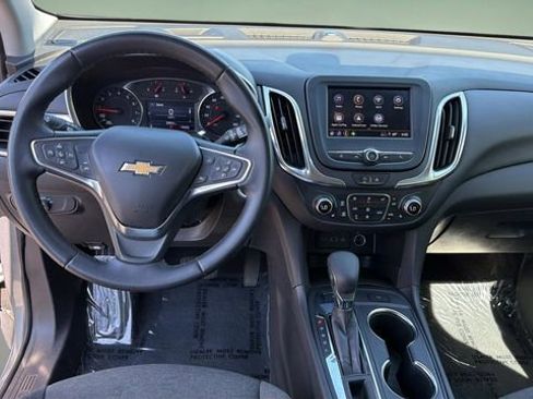 Used 2024 Chevrolet Equinox LT AWD/4WD image 10