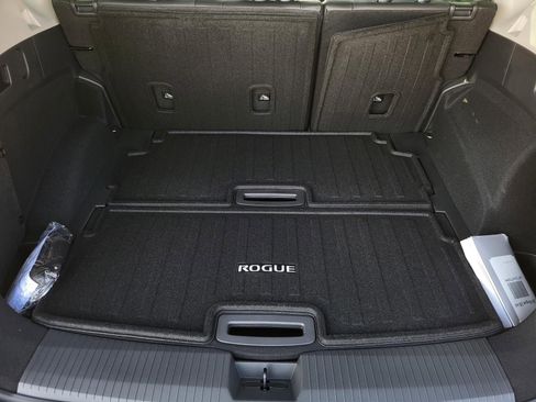 New 2026 Nissan Rogue Platinum w/ Platinum Premium Package AWD/4WD image 15