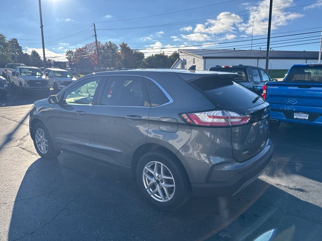 Used 2024 Ford Edge SEL w/ Convenience Package AWD/4WD image 7