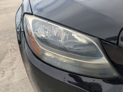 Used 2017 Mercedes-Benz C 300 Sedan image 24