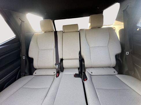 Used 2026 Toyota 4Runner SR5 AWD/4WD image 12