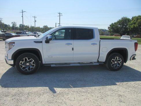 New 2026 GMC Sierra 1500 SLT w/ SLT Premium Package AWD/4WD image 9