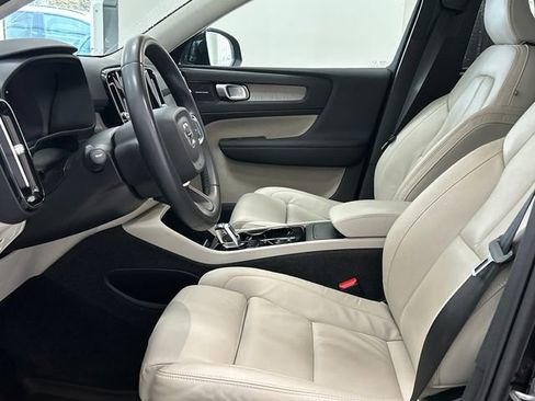 Certified 2023 Volvo XC40 B5 Plus w/ Driver Assist Package image 10